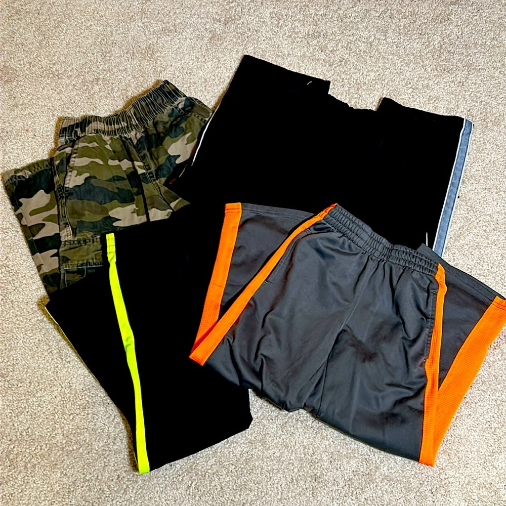 Bundle 4 pairs of boy's pants